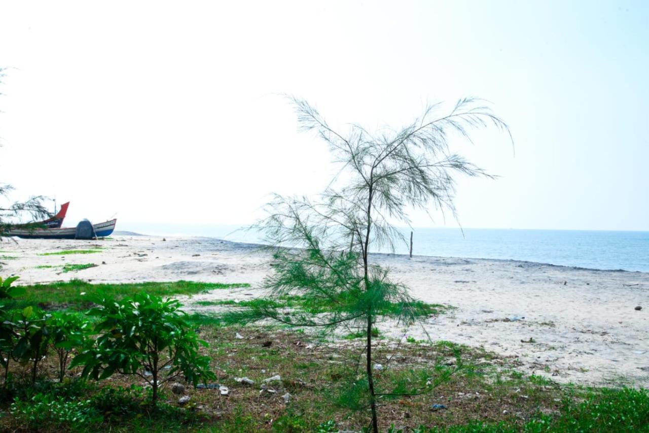 Caspian Beach Resort Alappuzha Kültér fotó